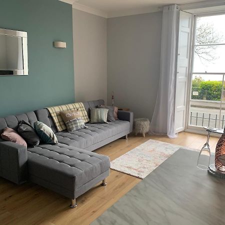 Beautiful Flat With Harbour Views טנבי מראה חיצוני תמונה