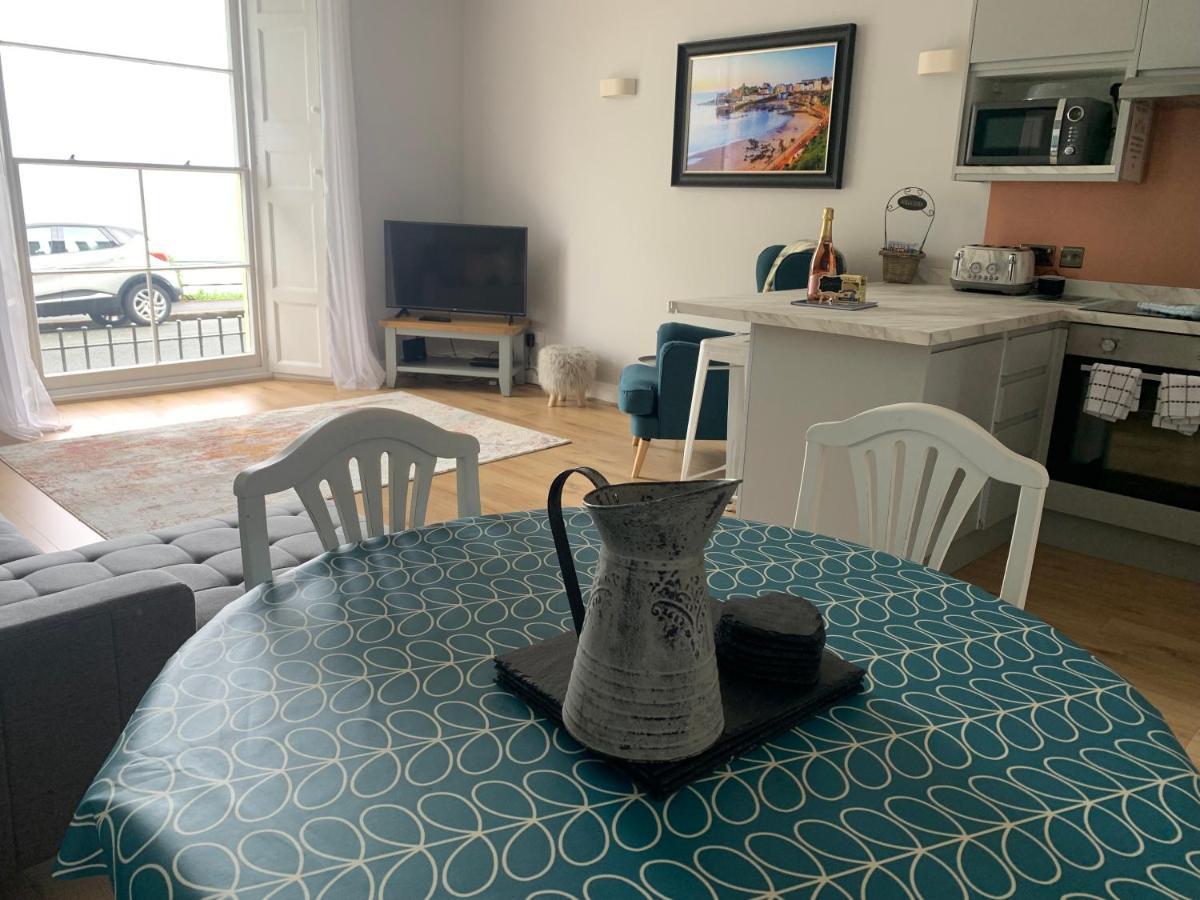 Beautiful Flat With Harbour Views טנבי מראה חיצוני תמונה