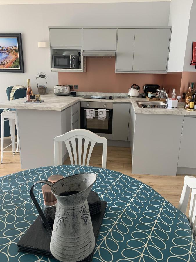 Beautiful Flat With Harbour Views טנבי מראה חיצוני תמונה